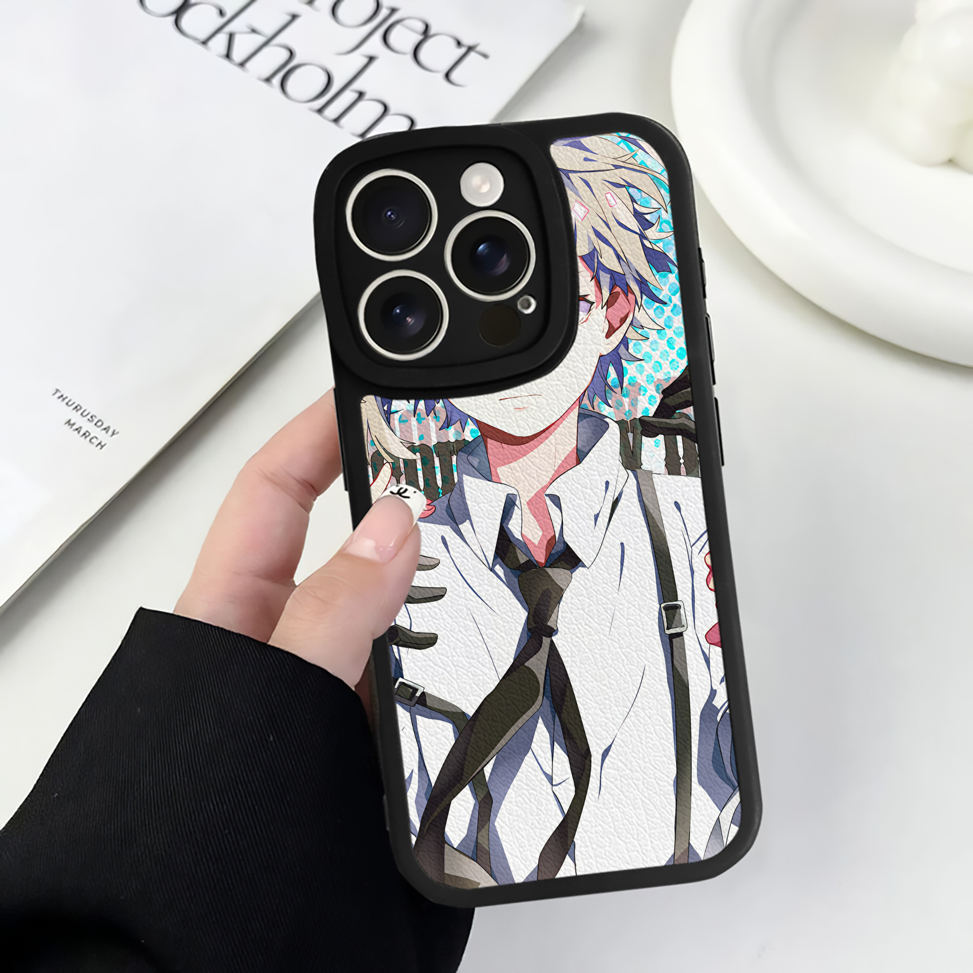 （画像用） 文豪ストレイドッグス Bungo Stray Dogs 【iPhone 16シリーズ対応】シリコンスマホケース（レザー調） 材質：シリコン